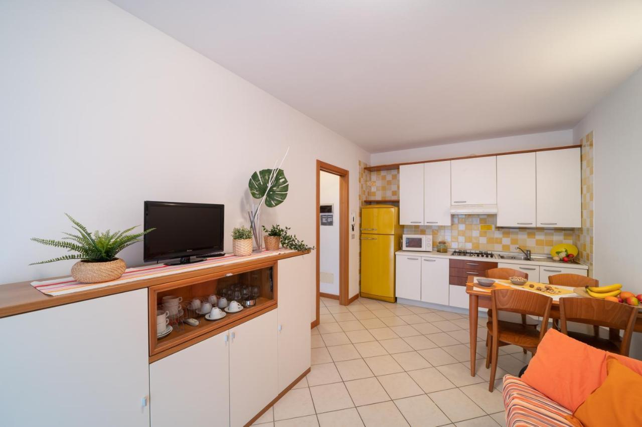 Ferienwohnung Residenza Le Altane Bibione Exterior foto